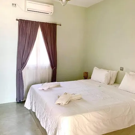 Nyaraló Aegean Muses Lipszí